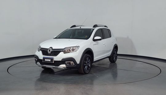 Renault • Sandero Stepway