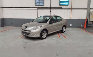 Peugeot • 207