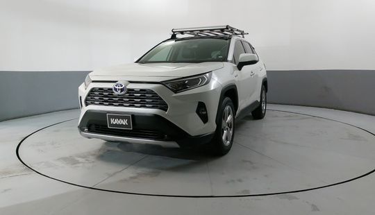 Toyota • RAV4