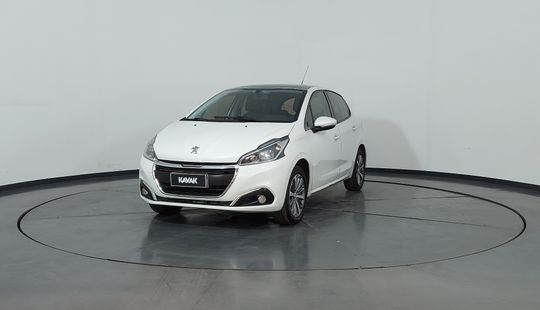 Peugeot • 208