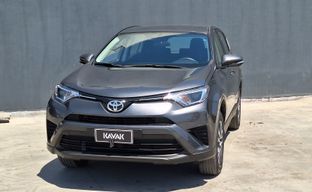 Toyota • RAV4