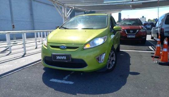 Ford • Fiesta Kinetic Design