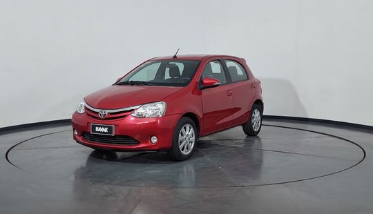 Toyota • Etios