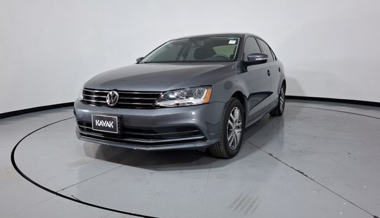 Volkswagen • Jetta