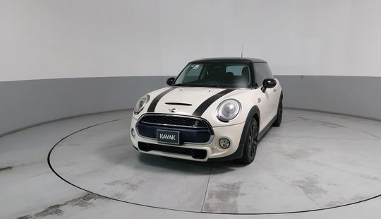 Mini • Cooper S