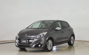 Peugeot • 208