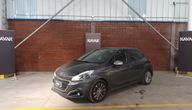 Peugeot 208 1.2 ACTIVE PACK PURETECH MT Hatchback 2021