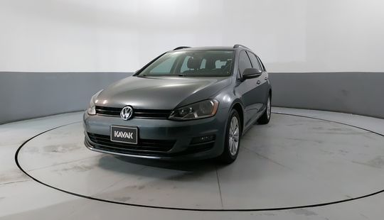 Volkswagen • Golf SportWagen