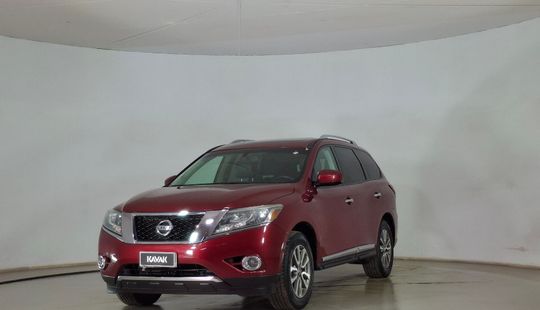 Nissan • Pathfinder