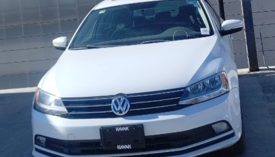 Volkswagen • Jetta