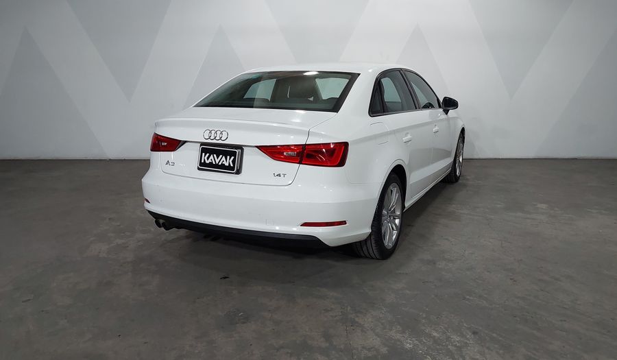 Audi A3 1.4 TFSI AMBIENTE S TRONIC Sedan 2016