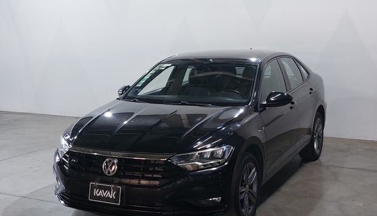 Volkswagen • Jetta