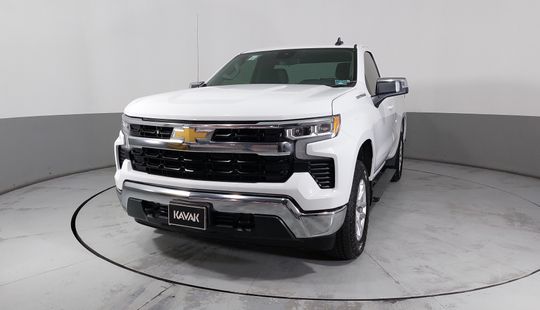 Chevrolet • Cheyenne