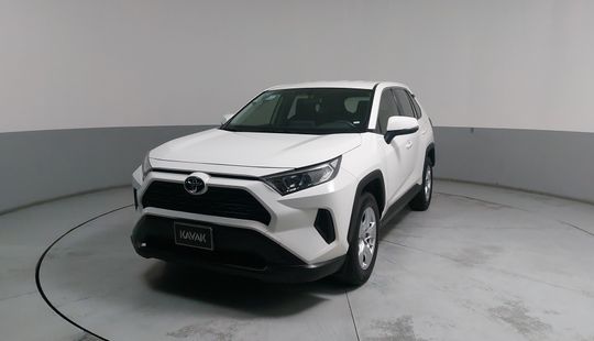 Toyota • RAV4