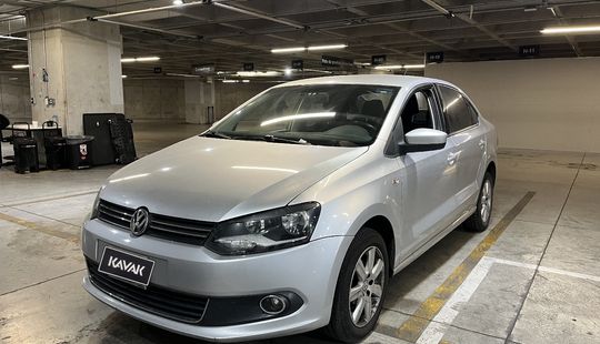 Volkswagen • Vento