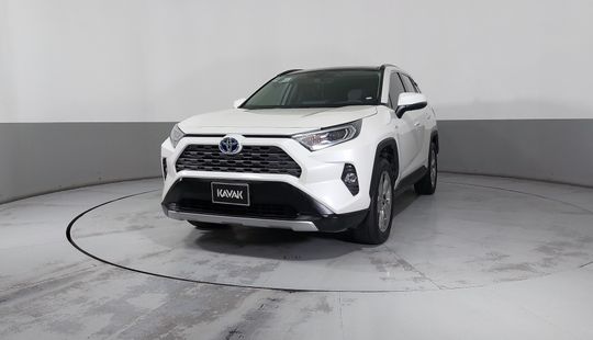 Toyota • RAV4