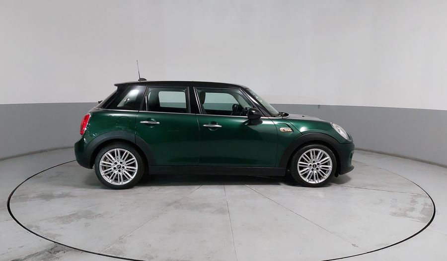 Mini Cooper 1.5 COOPER PEPPER AT Hatchback 2017