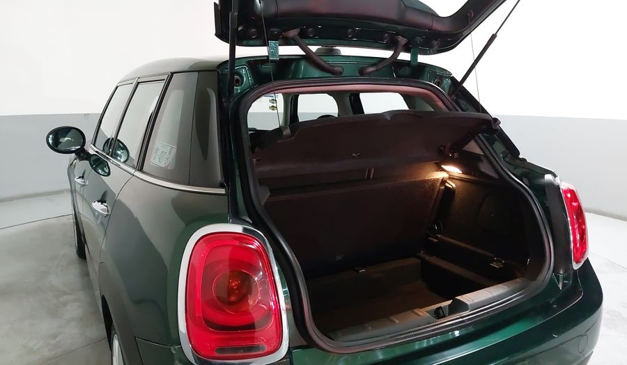 Mini Cooper 1.5 COOPER PEPPER AT Hatchback 2017