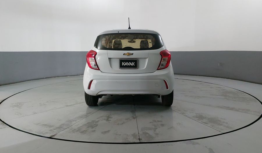 Chevrolet Spark 1.4 LT B MT Hatchback 2017