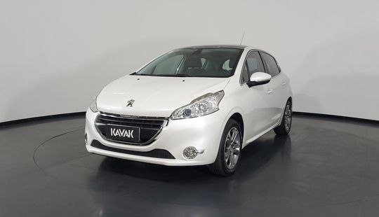 Peugeot • 208