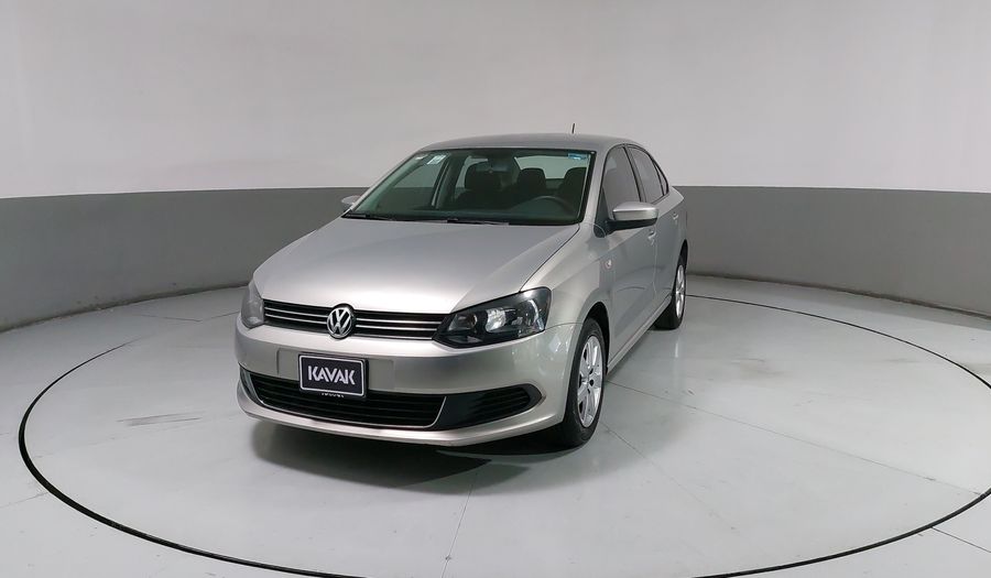 Volkswagen Vento 1.6 ACTIVE MT Sedan 2014