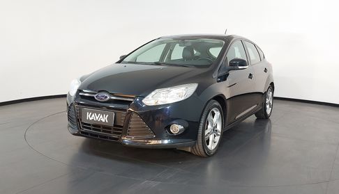 Ford Focus SE Hatchback 2015