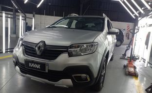 Renault • Sandero Stepway