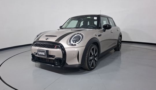 Mini • Cooper S