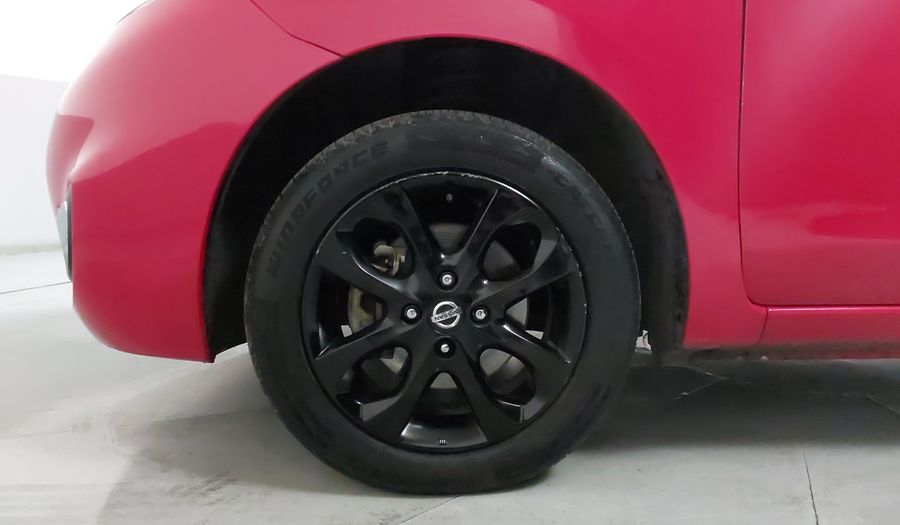 Nissan March 1.6 EXCLUSIVE BITONO AUTO Hatchback 2019