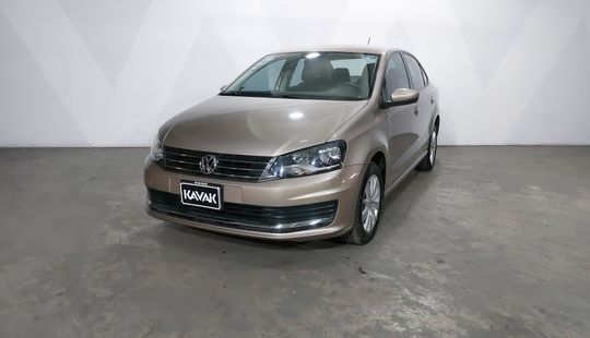 Volkswagen • Vento