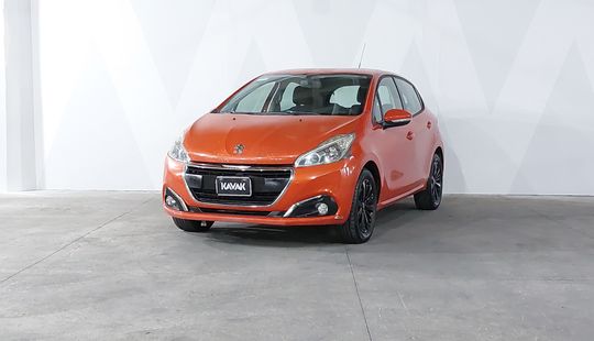 Peugeot • 208