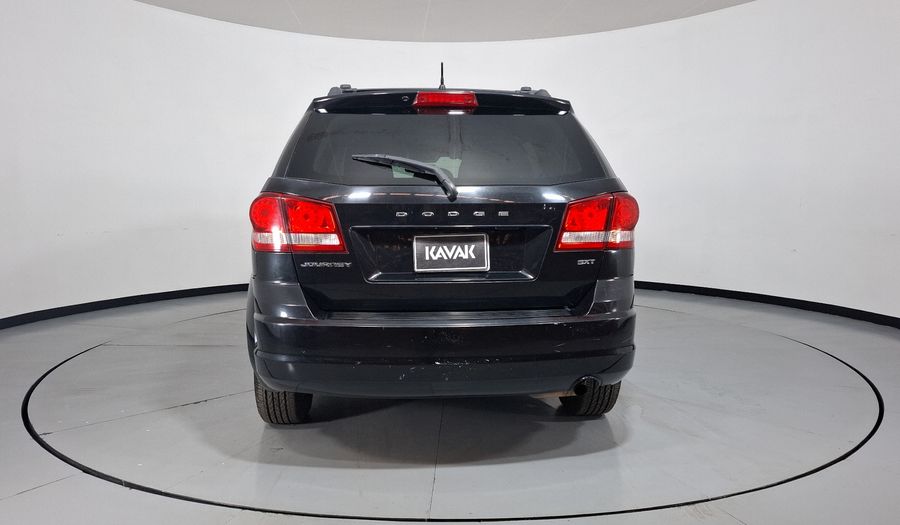 Dodge Journey 2.4 SXT 5 PASAJEROS Suv 2012