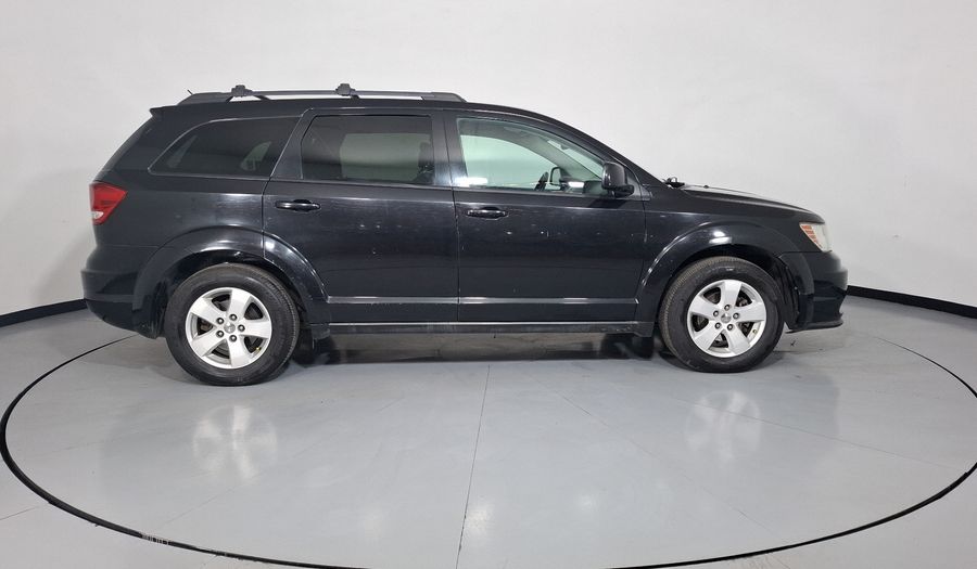 Dodge Journey 2.4 SXT 5 PASAJEROS Suv 2012