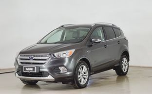 Ford • Escape