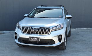 Kia • Sorento