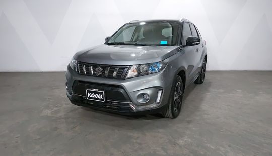 Suzuki • Vitara