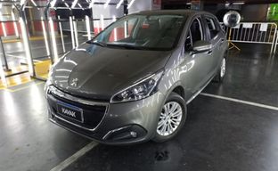 Peugeot • 208