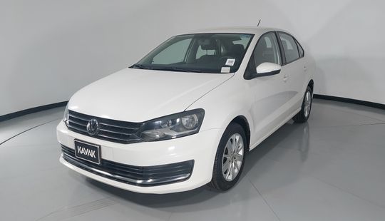 Volkswagen • Vento