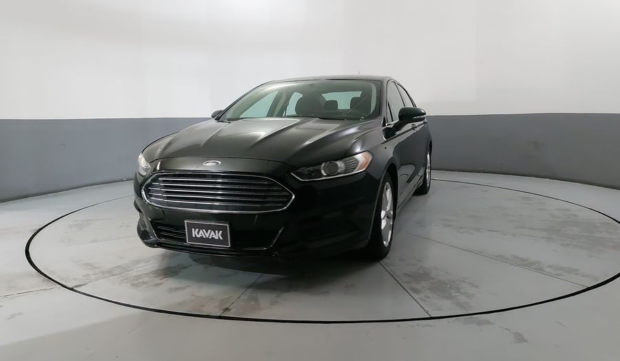 Ford Fusion 2.5 SE I4 NAV MR AT Sedan 2013