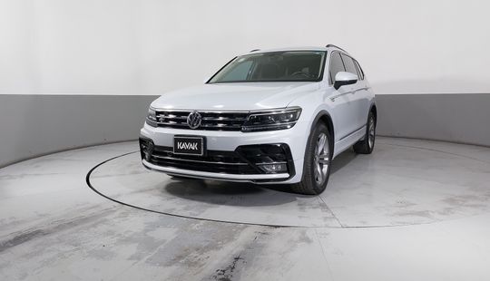 Volkswagen • Tiguan