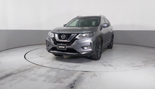 Nissan • X-Trail