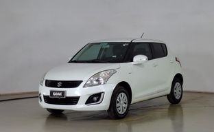 Suzuki • Swift