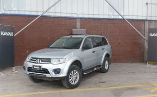 Mitsubishi • Montero Sport