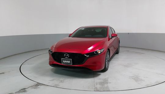 Mazda • Mazda 3