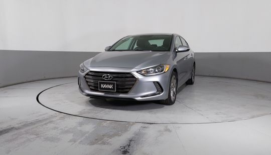 Hyundai • Elantra