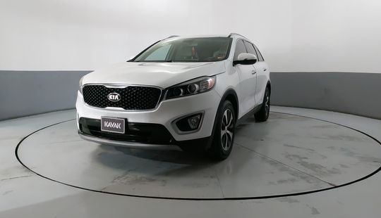 Kia • Sorento