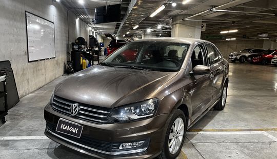 Volkswagen • Vento