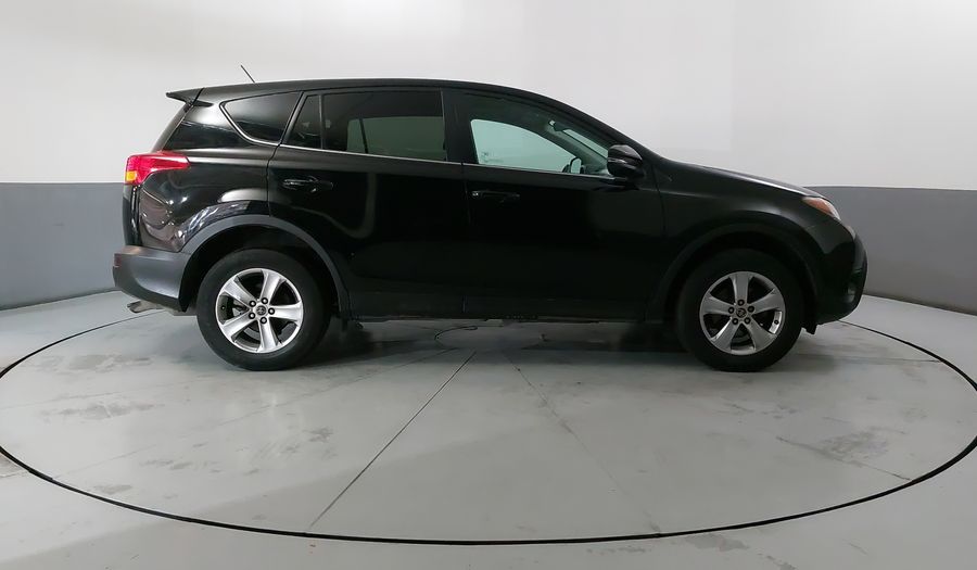 Toyota Rav4 2.5 XLE AWD AT Suv 2015