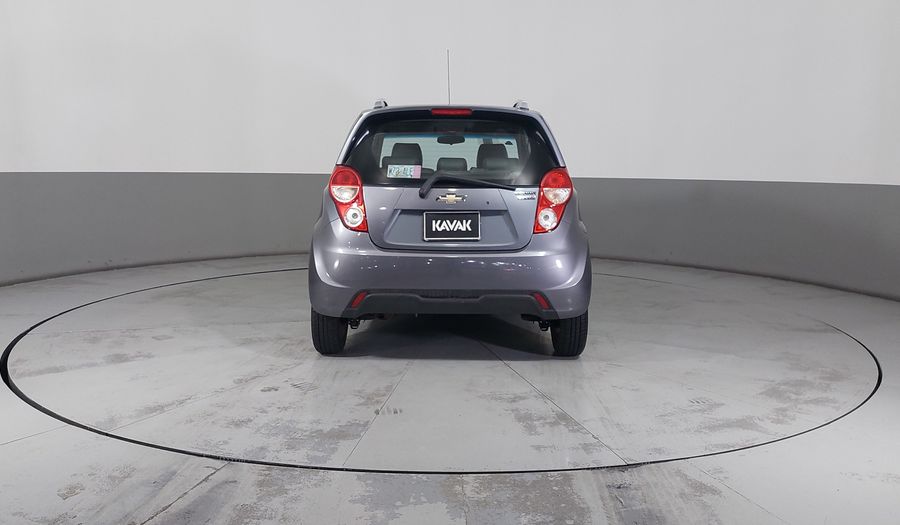 Chevrolet Spark 1.4 LTZ C MT Hatchback 2016