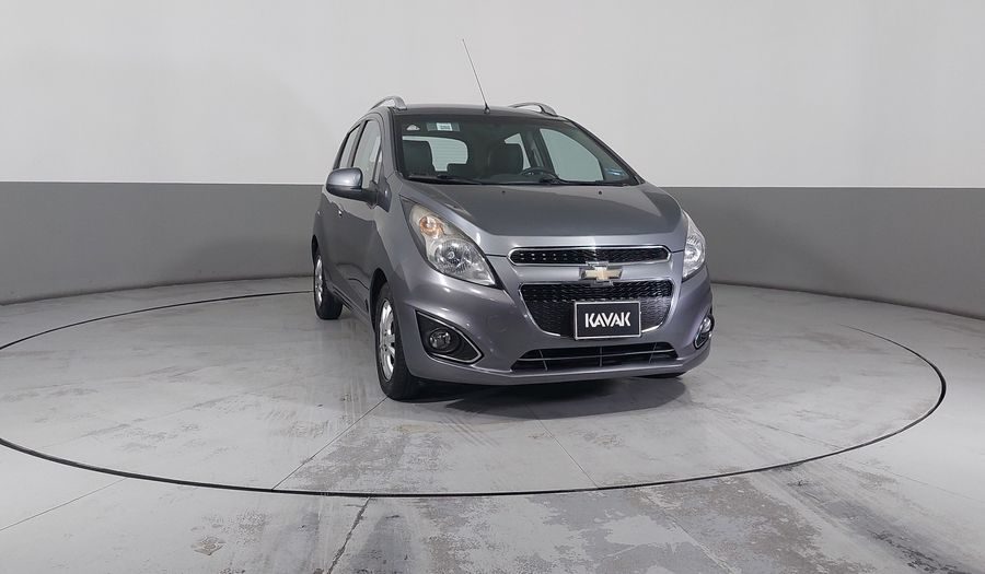 Chevrolet Spark 1.4 LTZ C MT Hatchback 2016